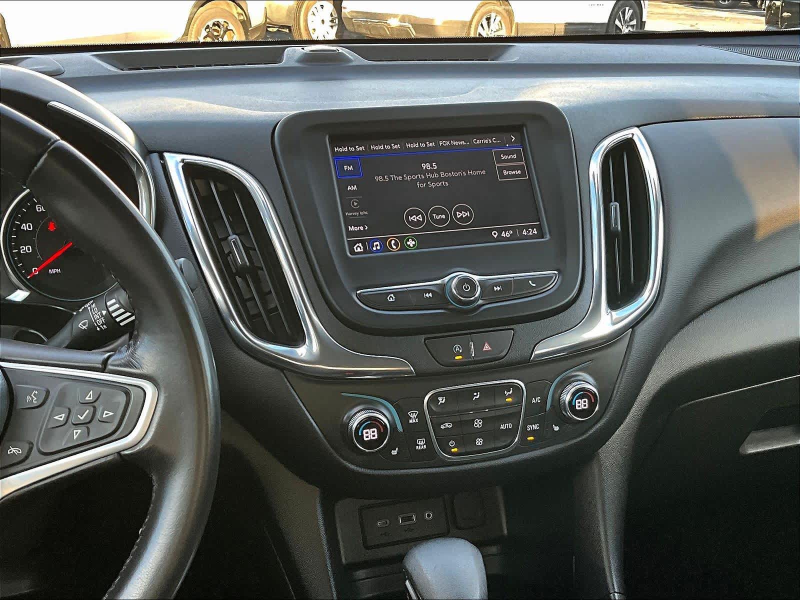 2022 Chevrolet Equinox LT - Photo 17