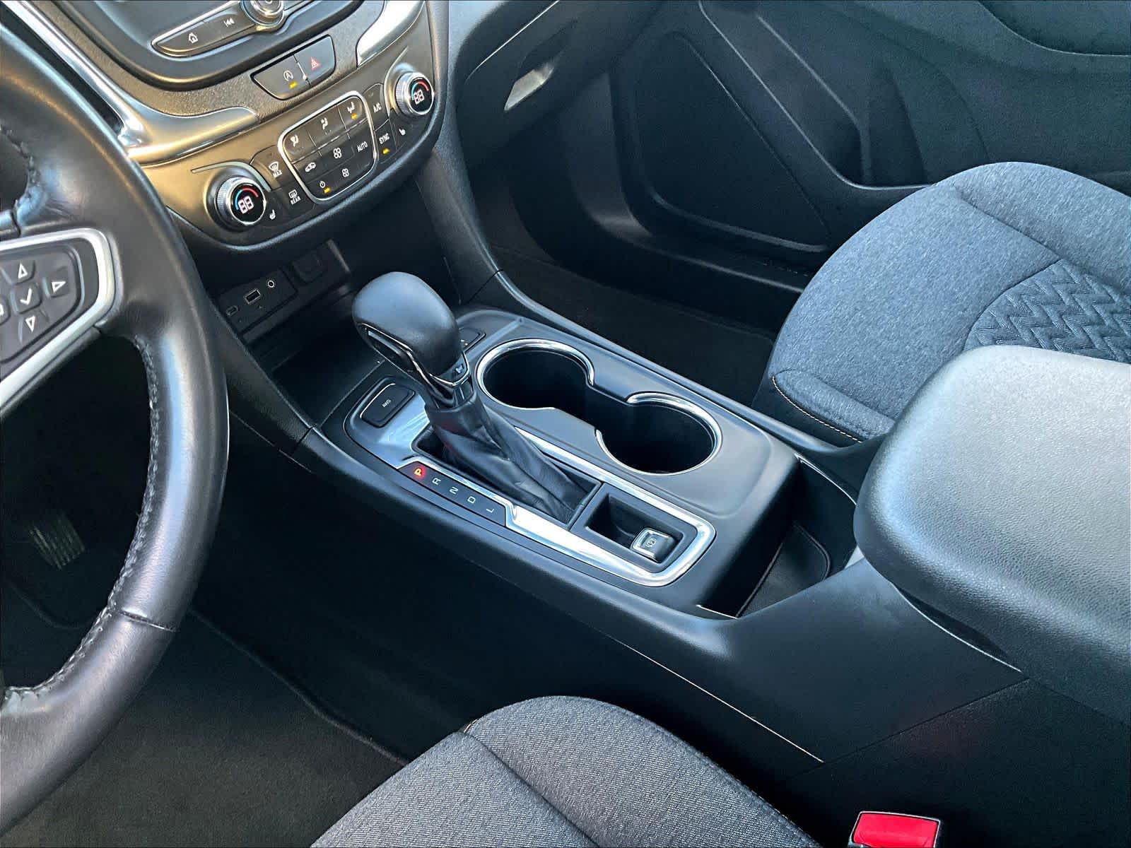 2022 Chevrolet Equinox LT - Photo 19