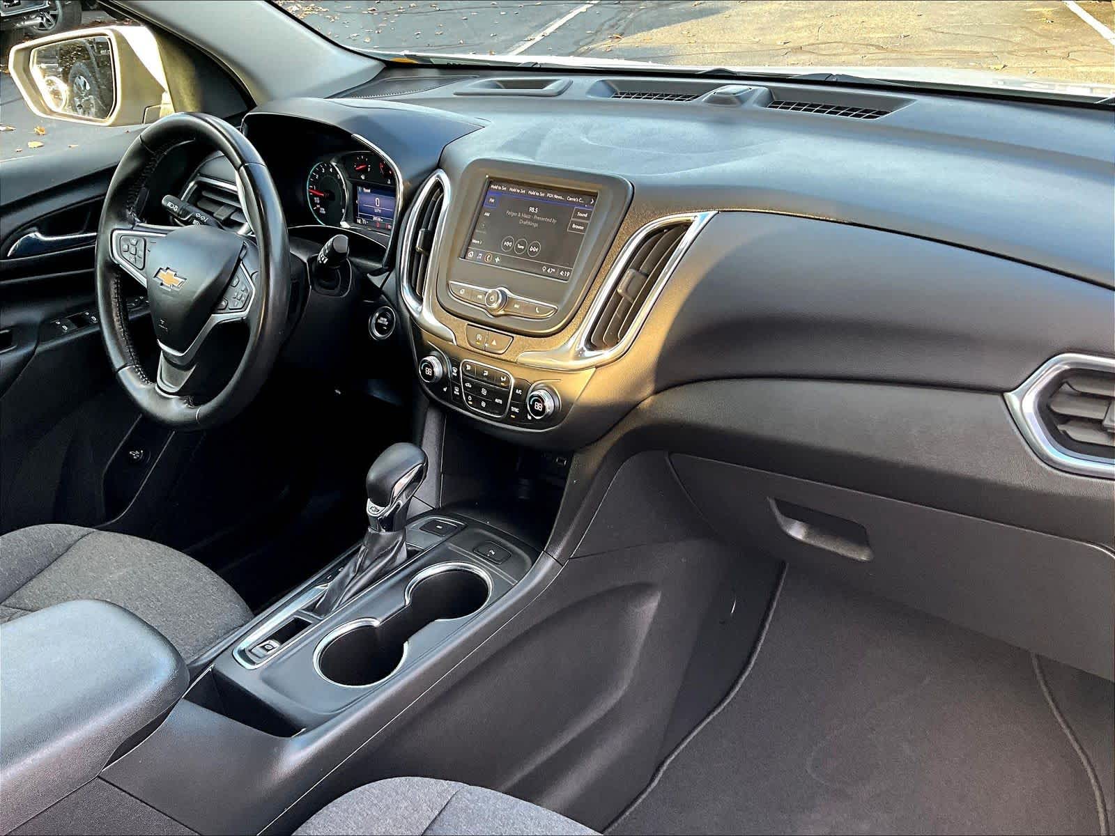 2022 Chevrolet Equinox LT - Photo 21