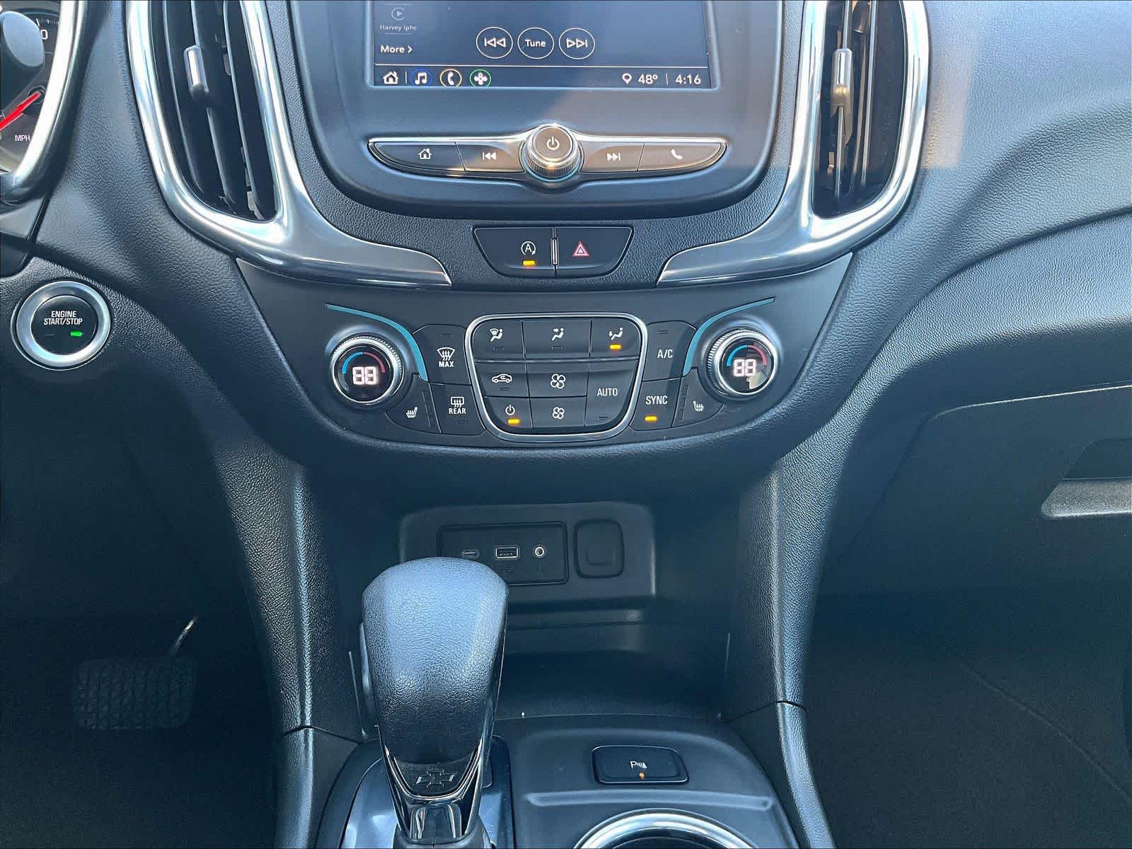 2022 Chevrolet Equinox LT - Photo 26