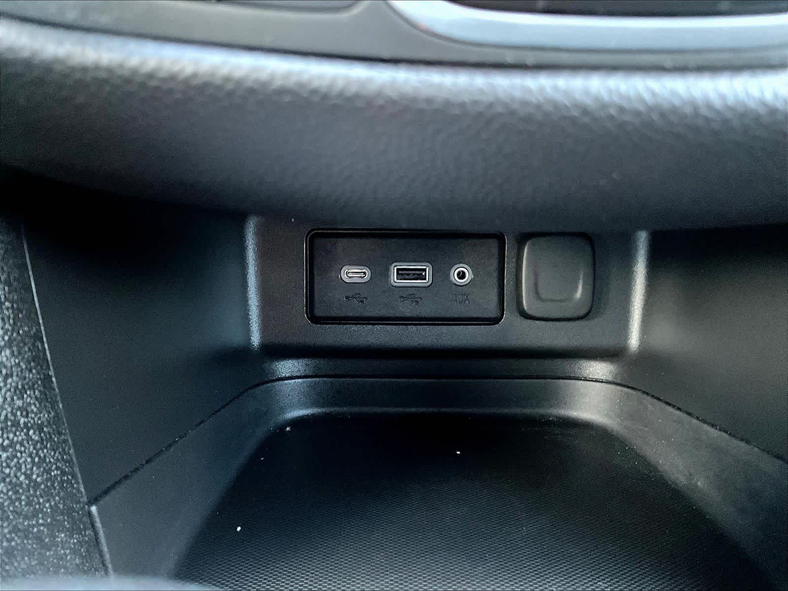 2022 Chevrolet Equinox LT - Photo 27