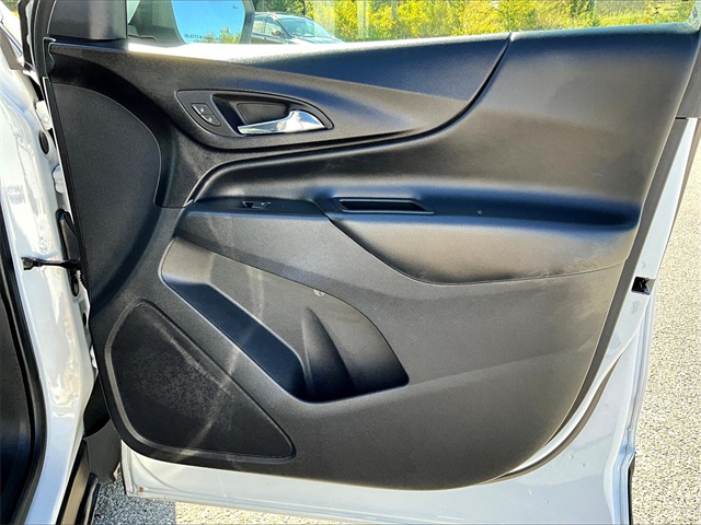 2020 Chevrolet Equinox LT - Photo 12