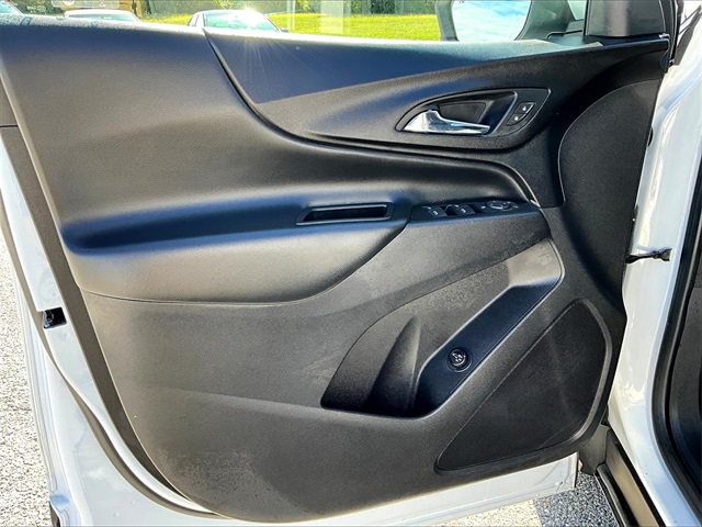 2020 Chevrolet Equinox LT - Photo 9