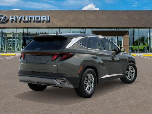 2025 Hyundai Tucson SE - Photo 4
