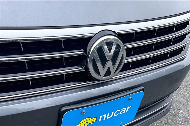 2018 Volkswagen Passat 2.0T SE - Photo 30