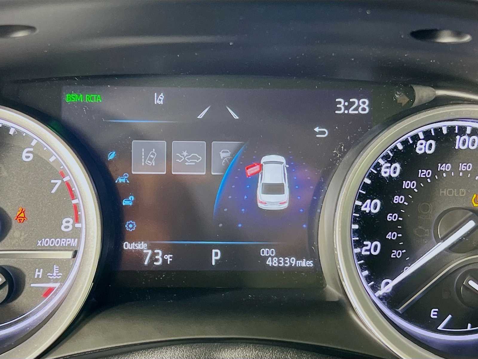 2022 Toyota Camry LE - Photo 12