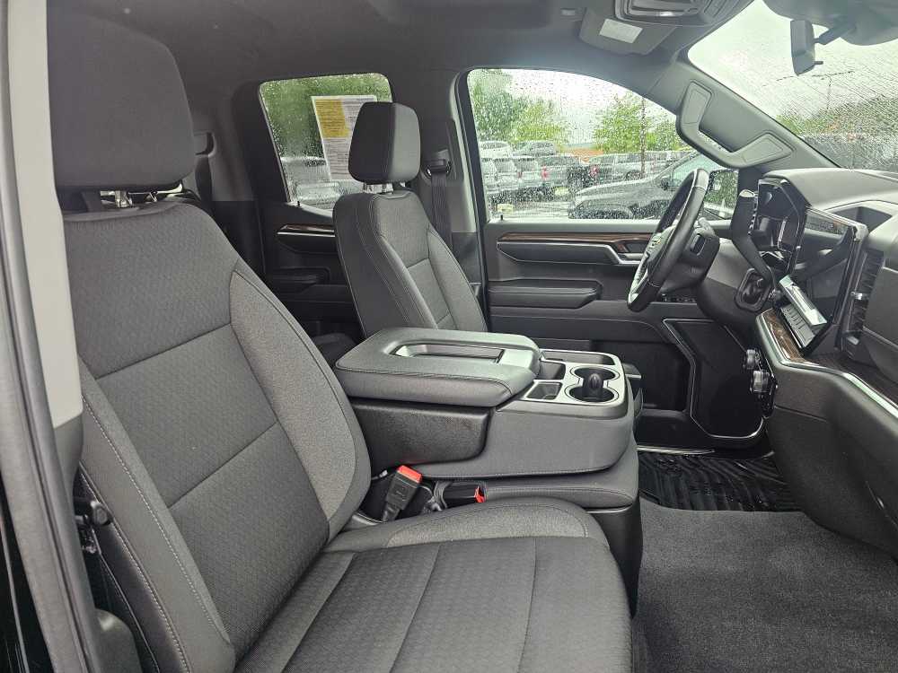 2022 Chevrolet Silverado 1500 LT - Photo 12