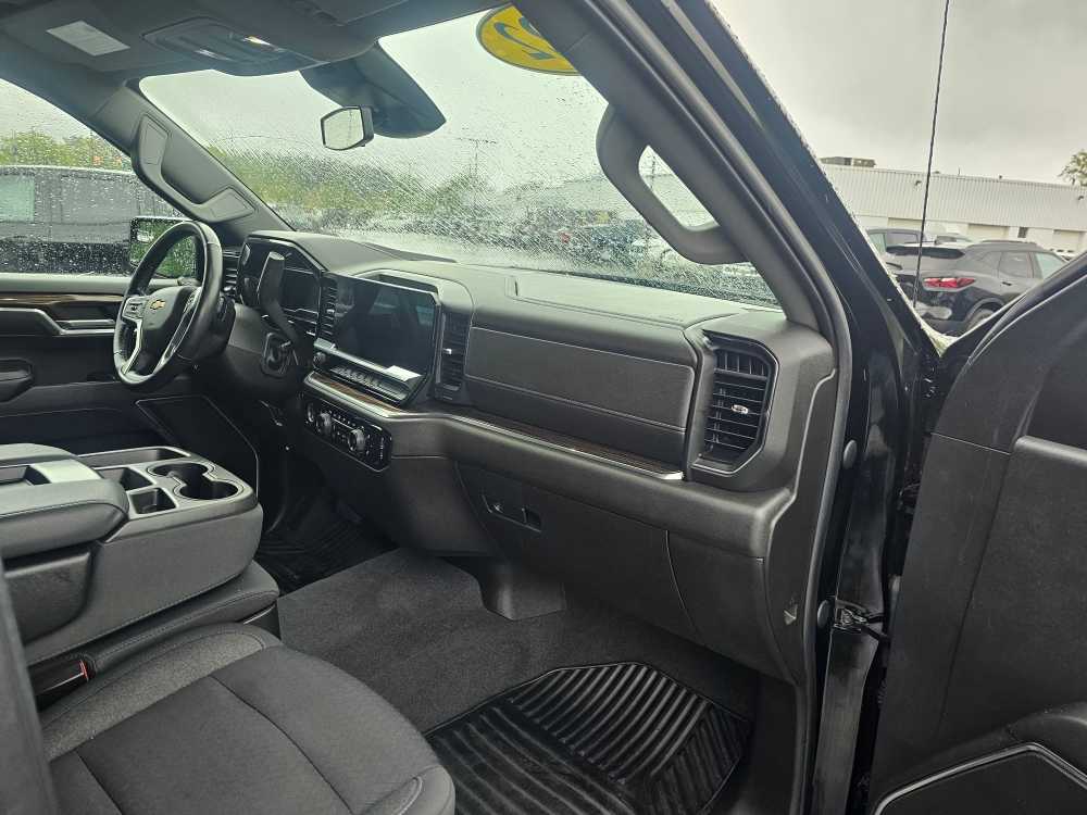 2022 Chevrolet Silverado 1500 LT - Photo 13
