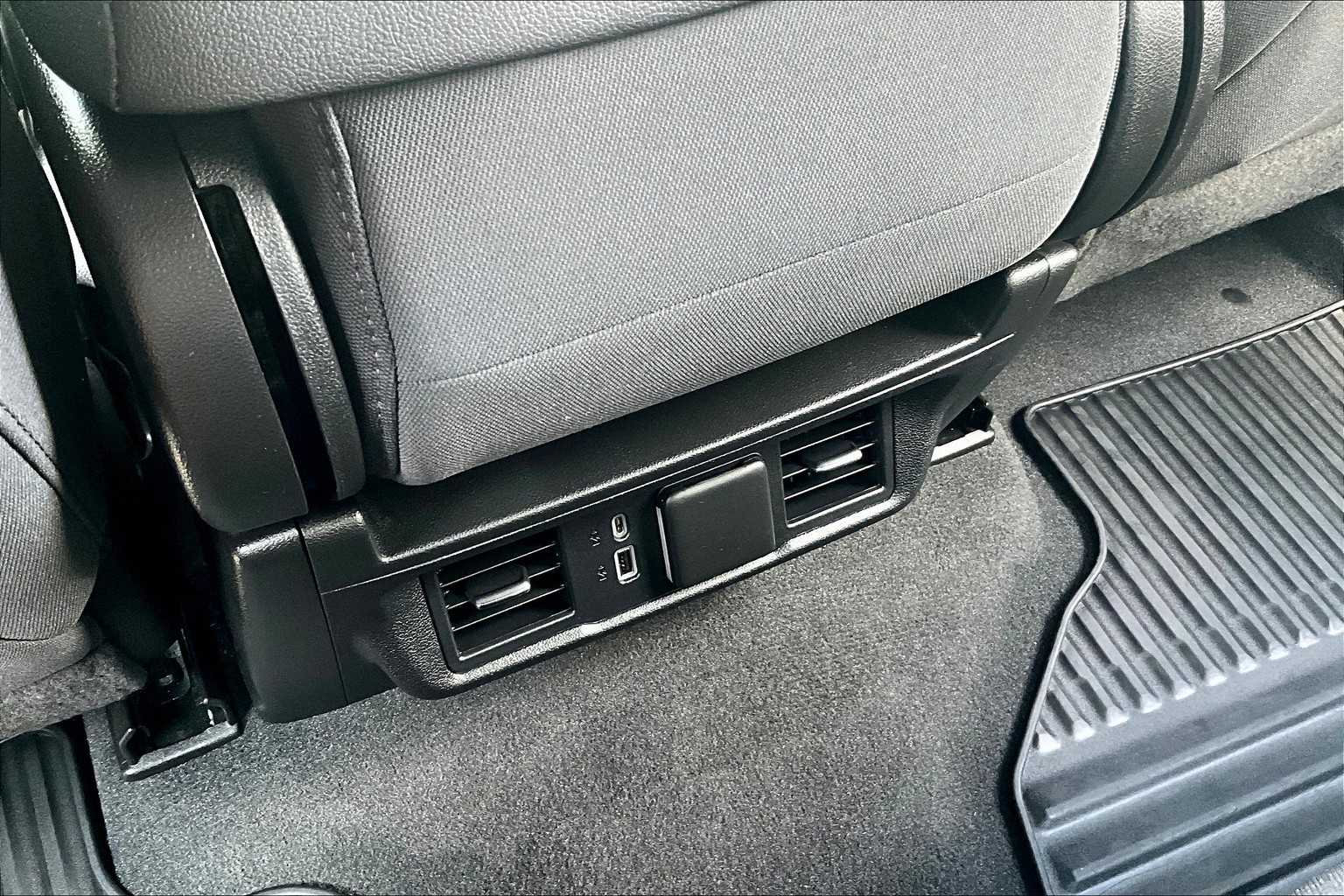 2022 Chevrolet Silverado 1500 LT - Photo 26