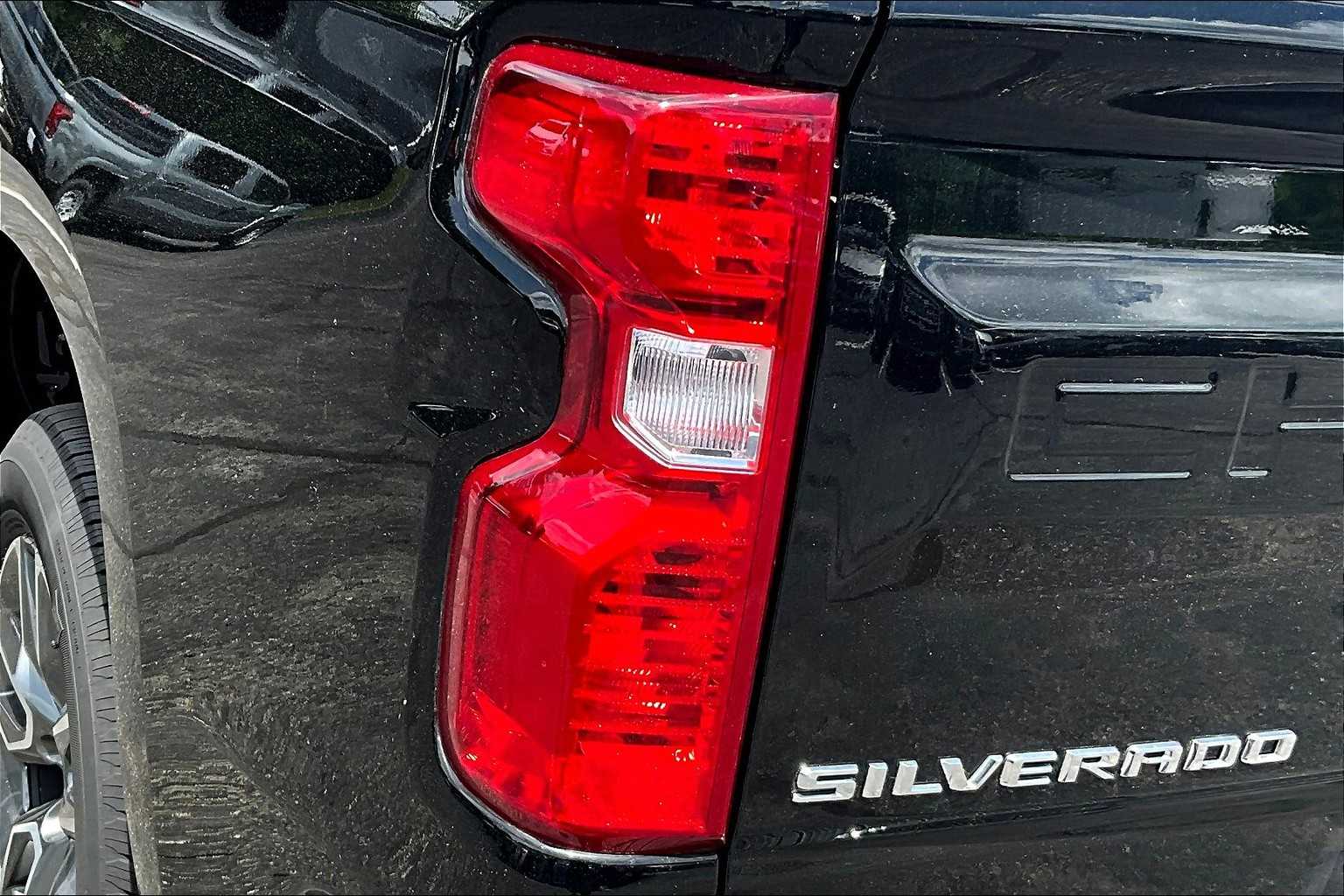 2022 Chevrolet Silverado 1500 LT - Photo 33