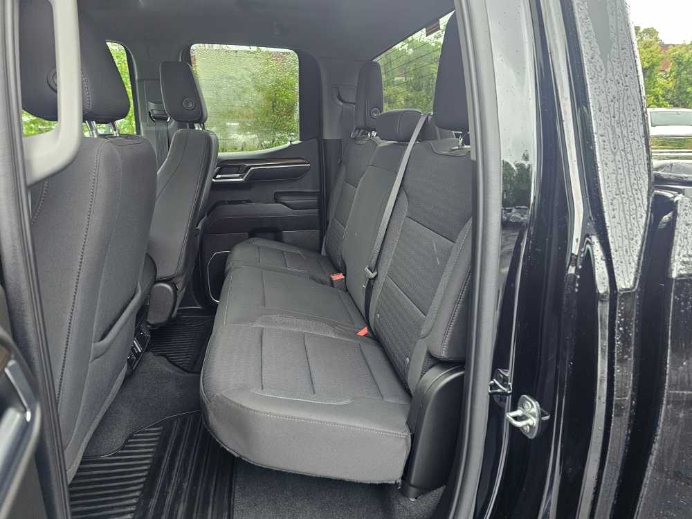 2022 Chevrolet Silverado 1500 LT - Photo 9