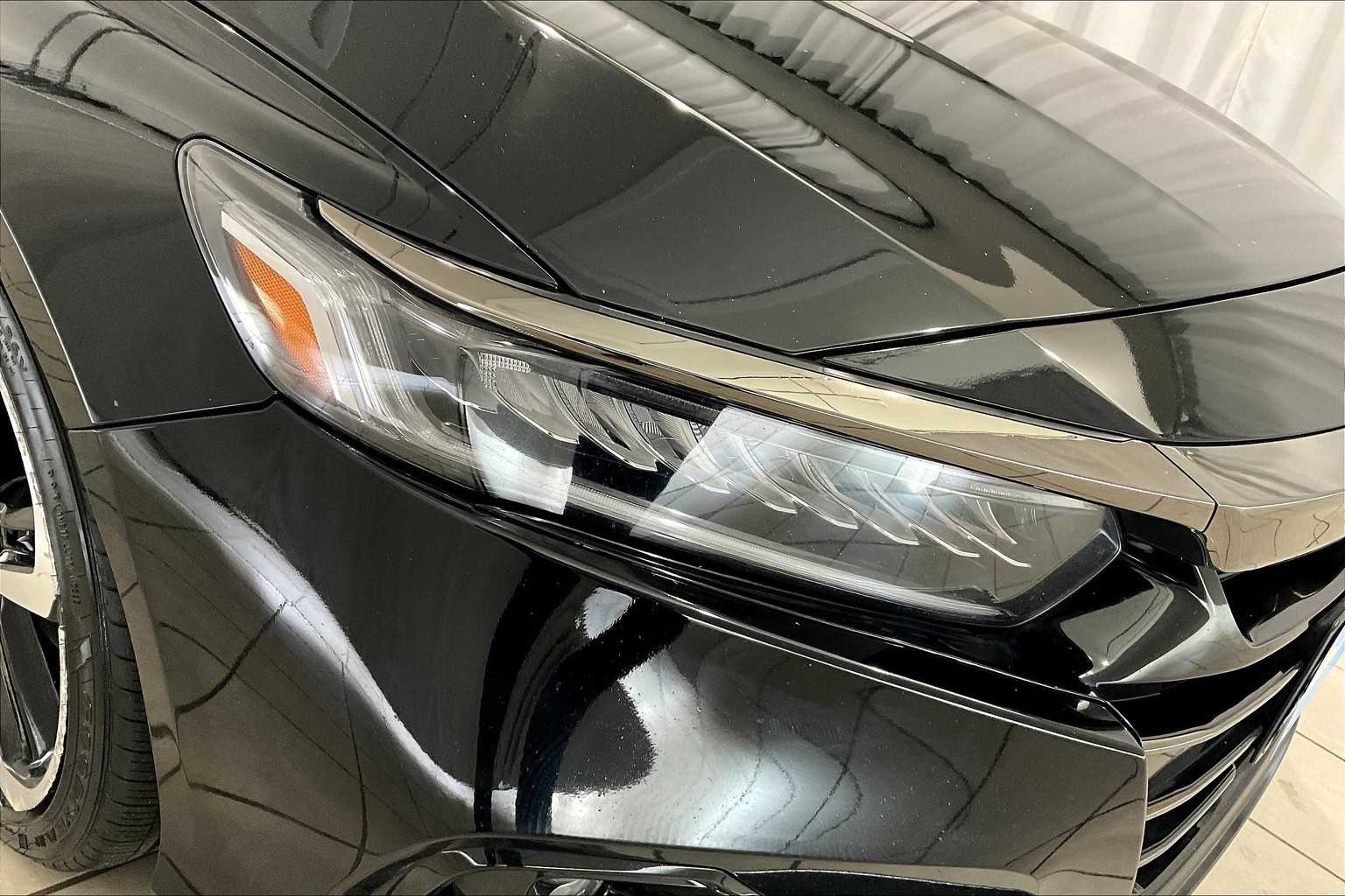 2022 Honda Accord Sport - Photo 32