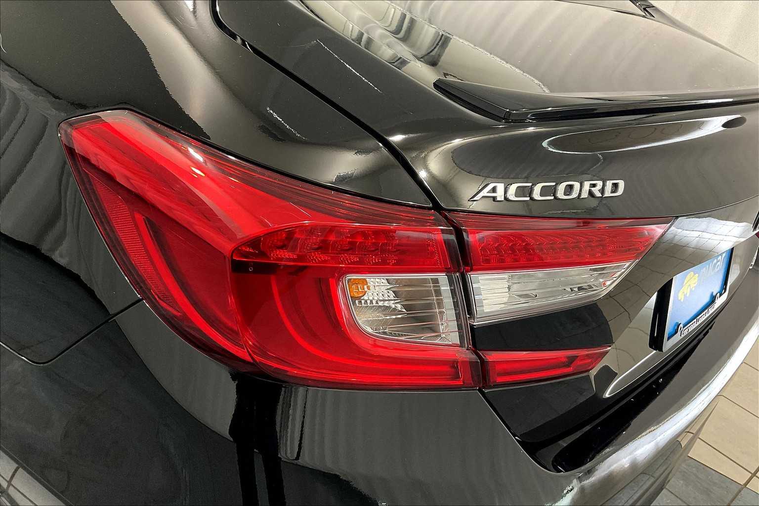 2022 Honda Accord Sport - Photo 33