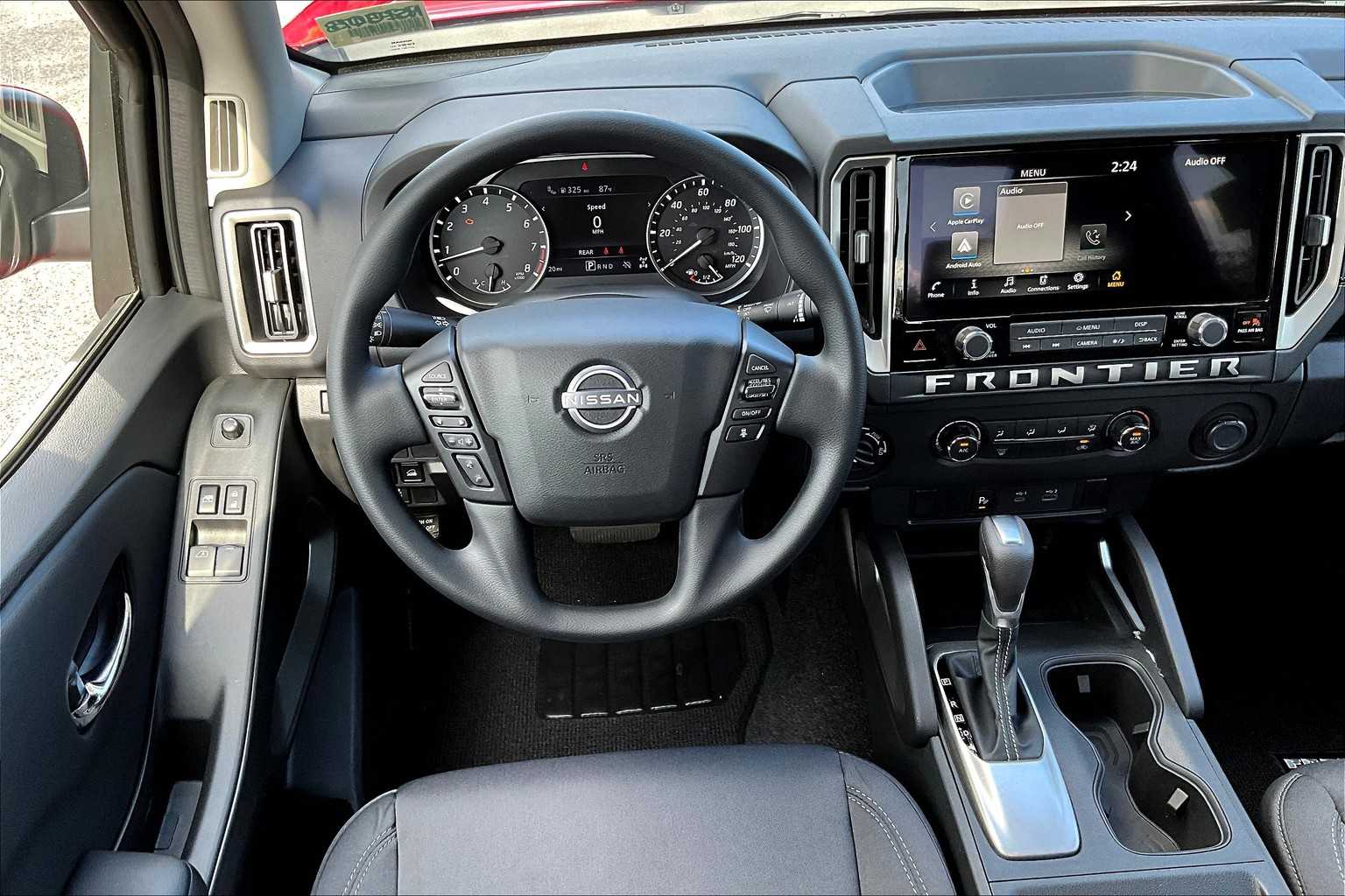 2025 Nissan Frontier SV - Photo 17