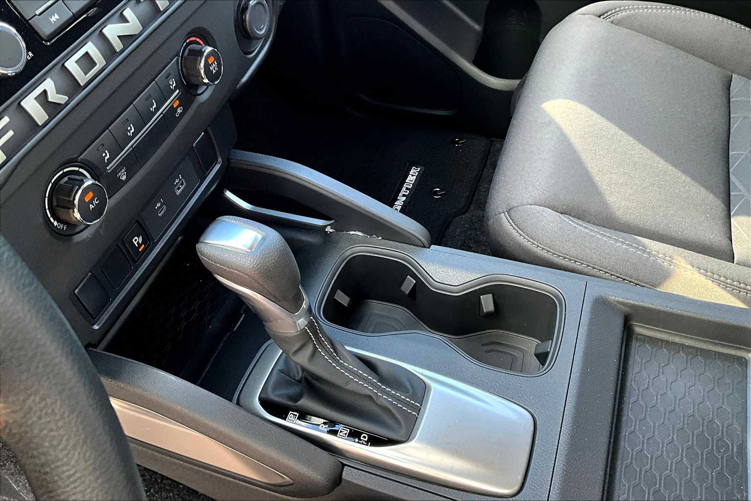 2025 Nissan Frontier SV - Photo 20