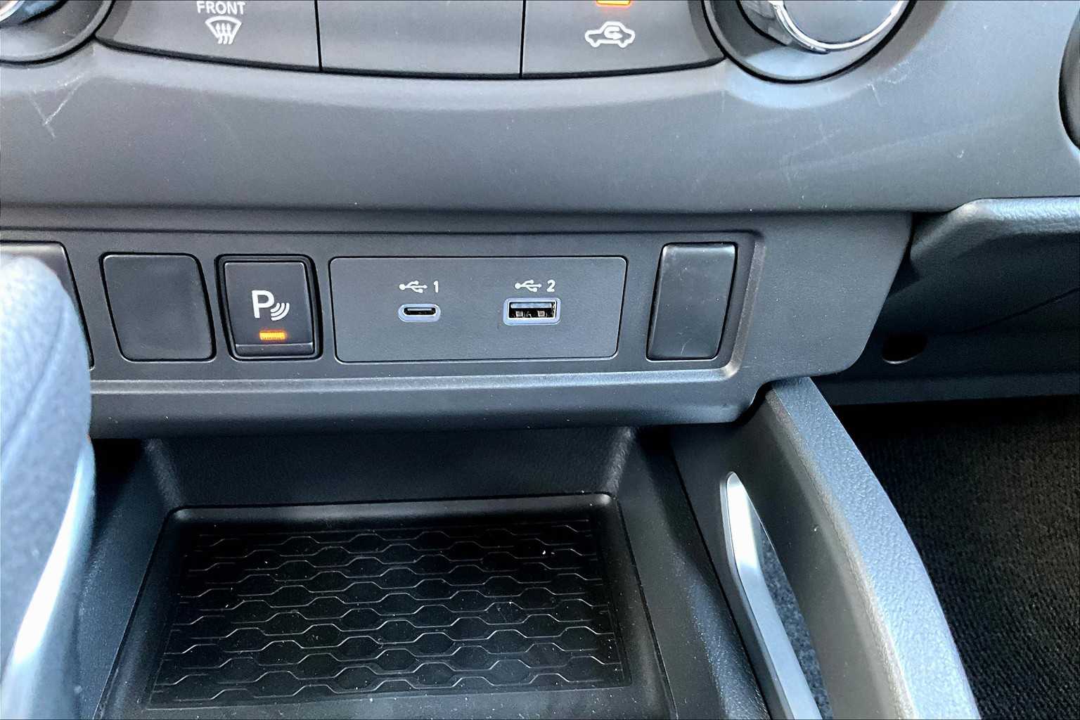 2025 Nissan Frontier SV - Photo 25