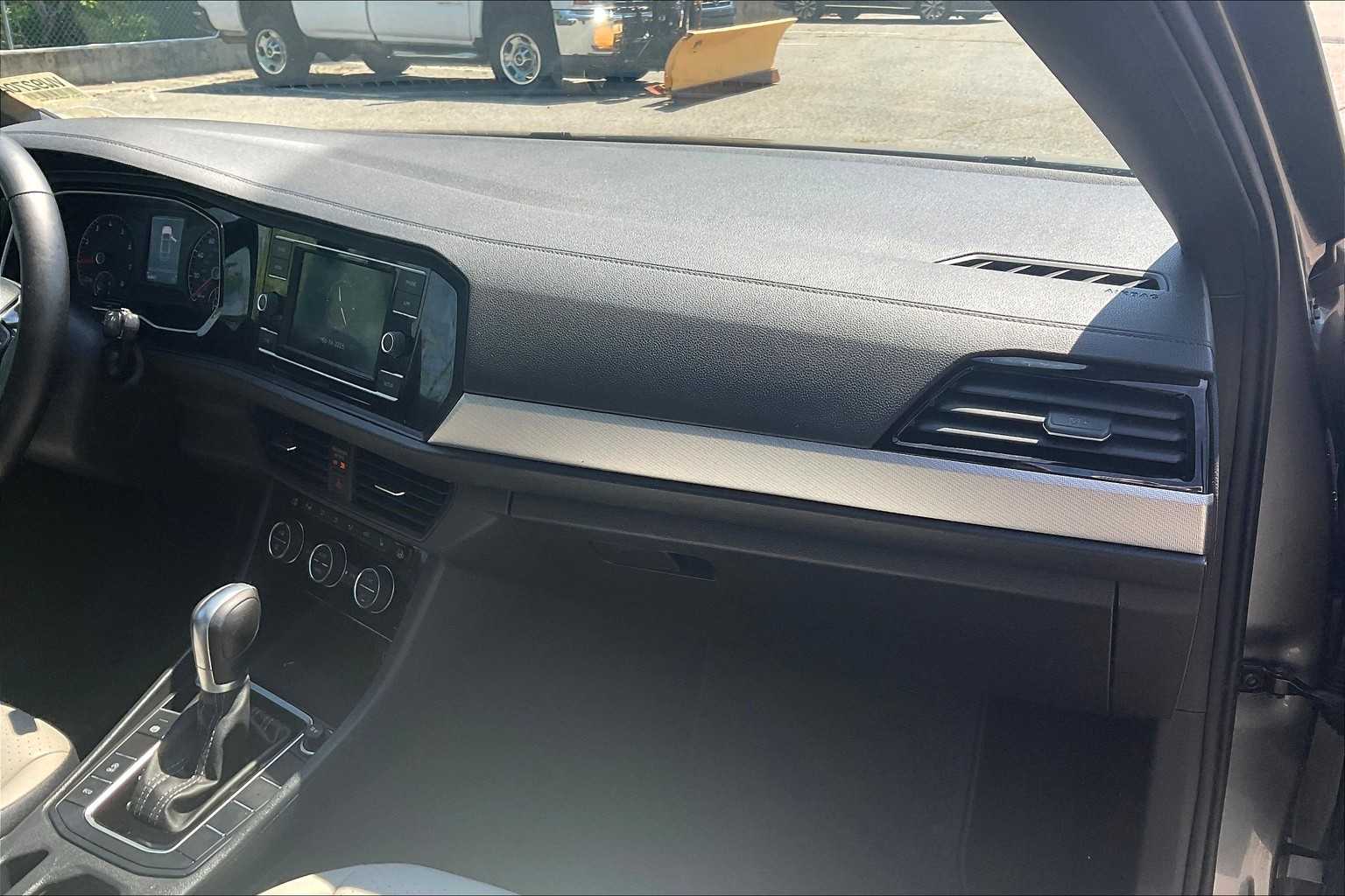 2019 Volkswagen Jetta R-Line - Photo 13