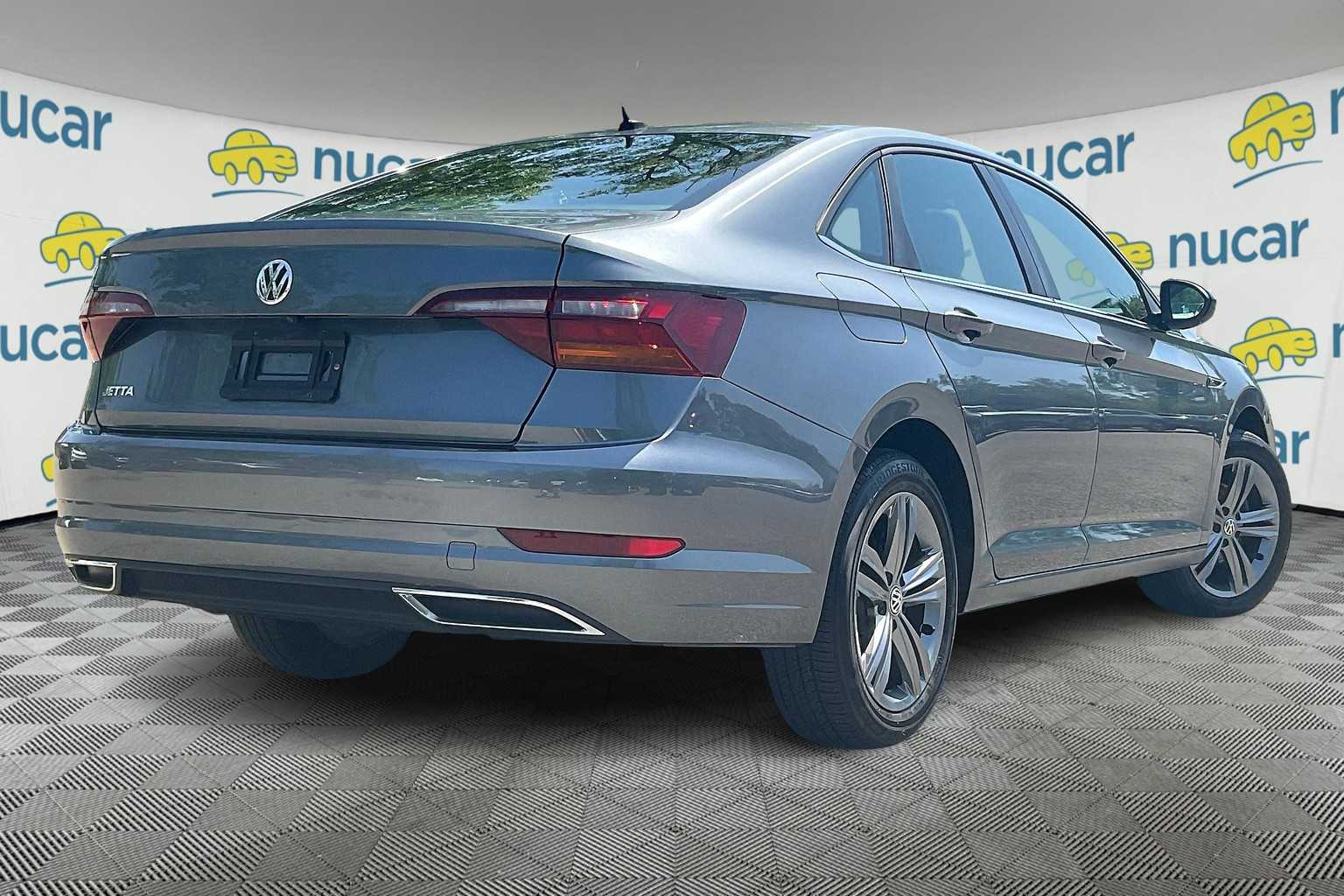 2019 Volkswagen Jetta R-Line - Photo 6
