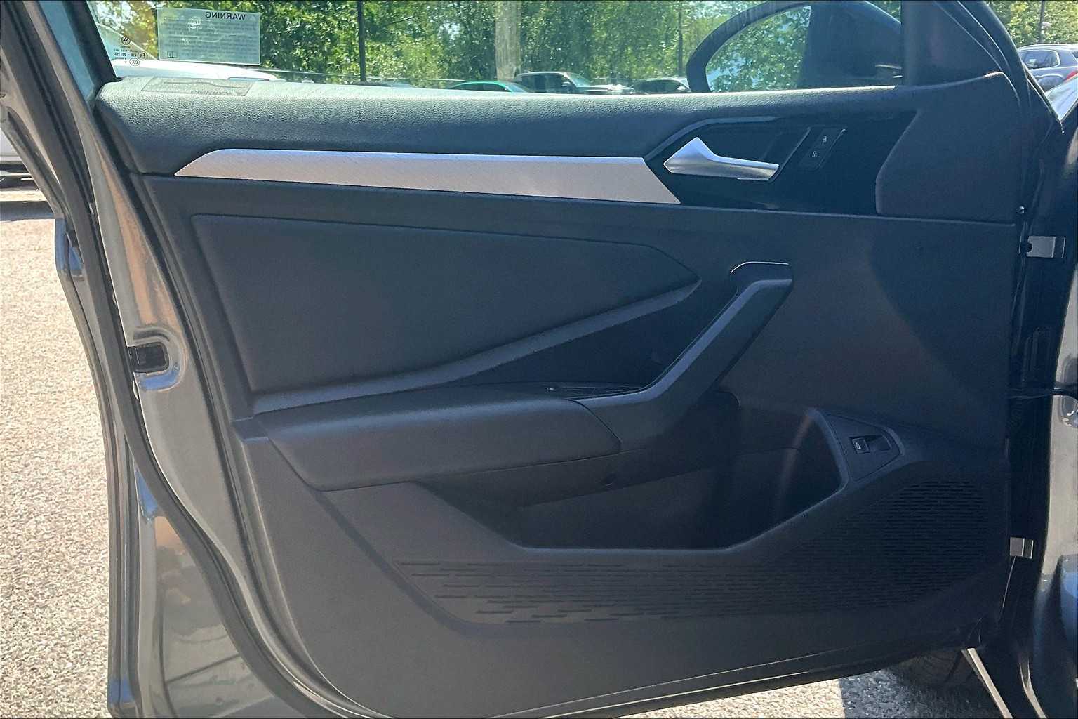 2019 Volkswagen Jetta R-Line - Photo 9