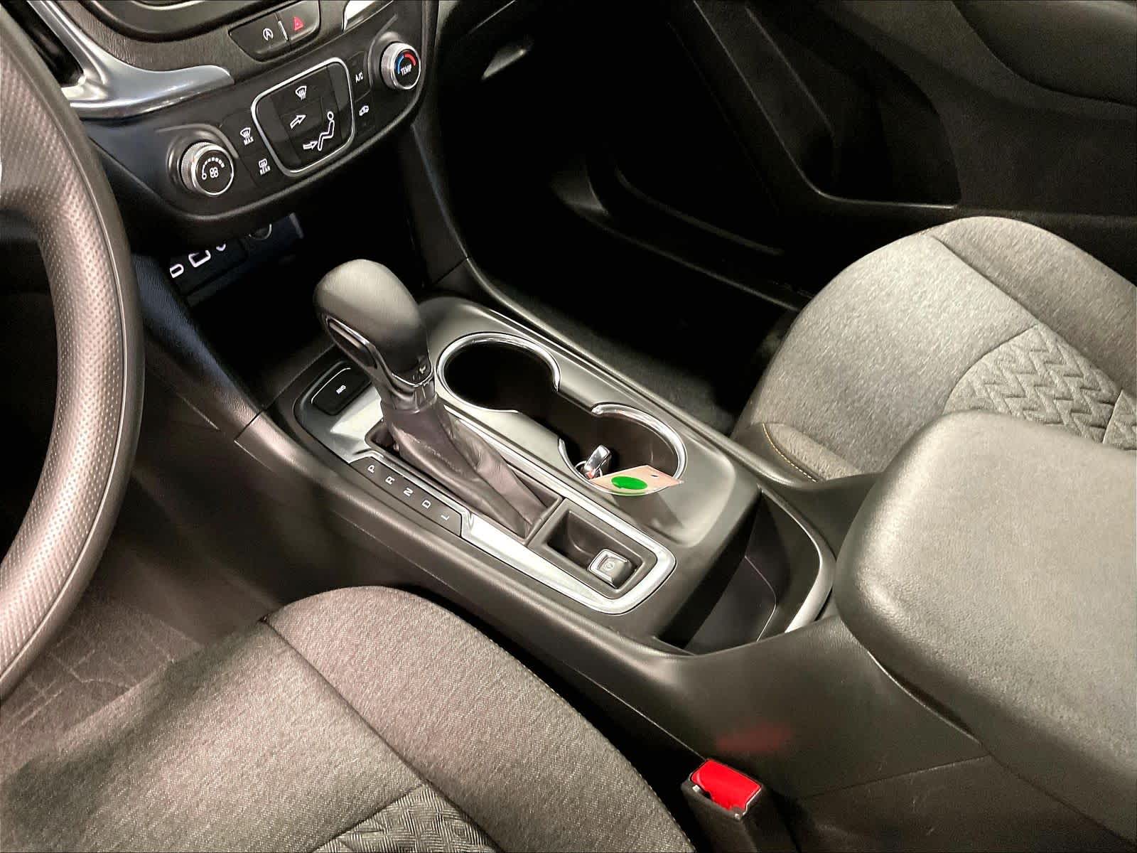 2022 Chevrolet Equinox LT - Photo 20