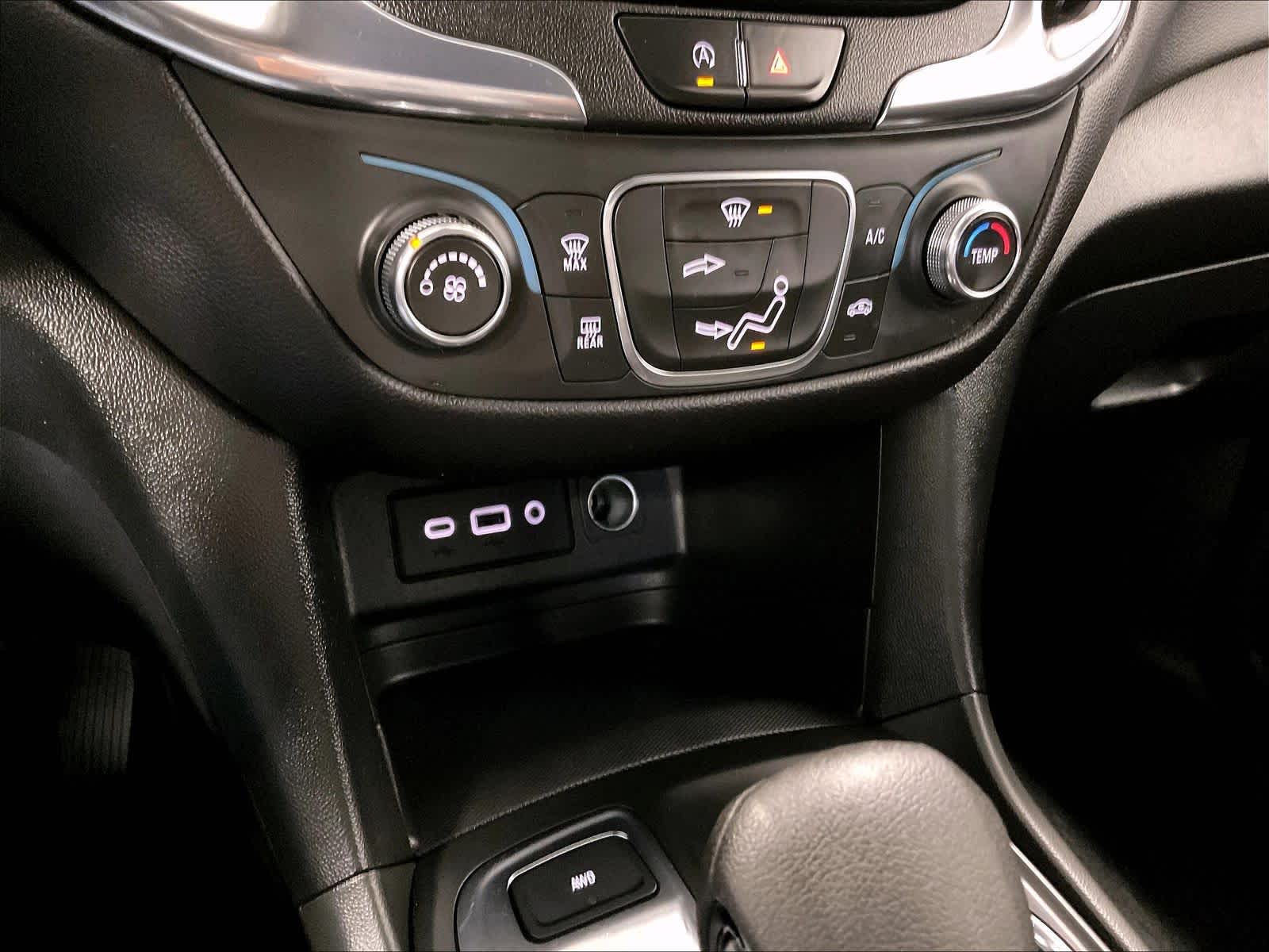 2022 Chevrolet Equinox LT - Photo 25