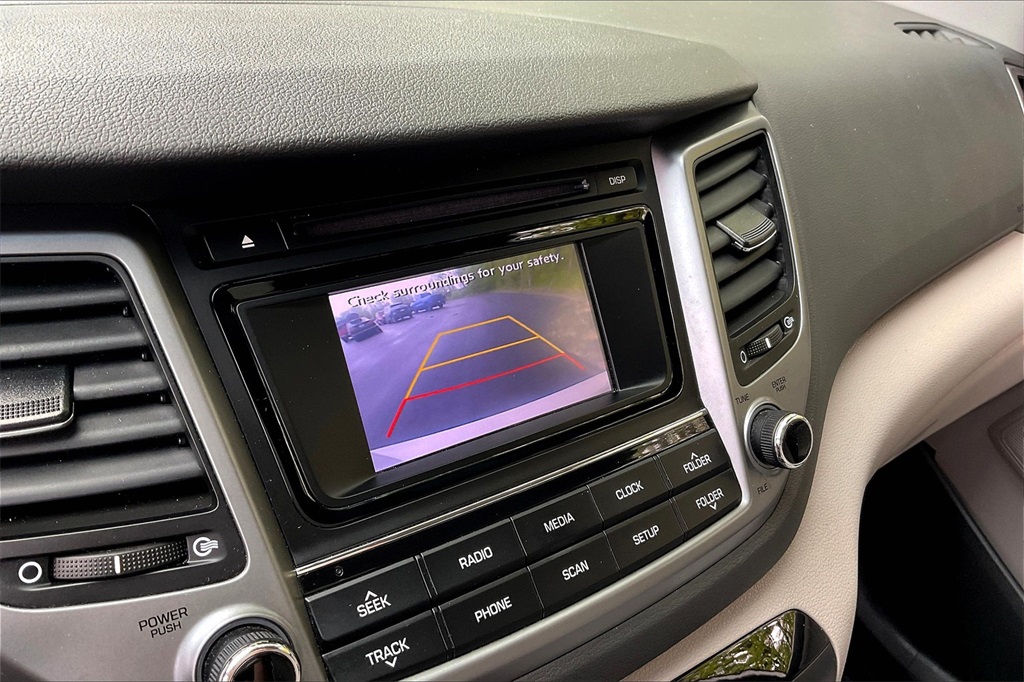 2018 Hyundai Tucson SE - Photo 16