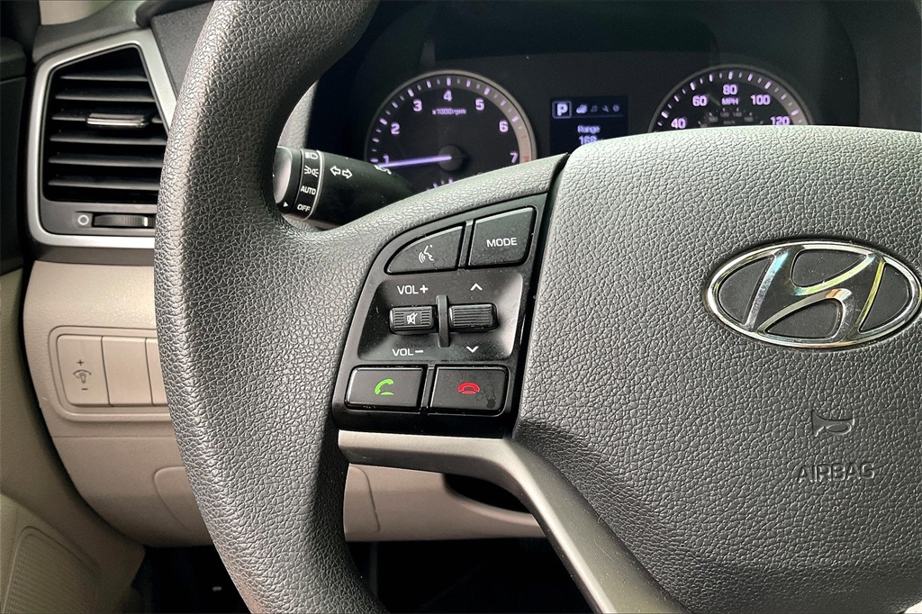 2018 Hyundai Tucson SE - Photo 23