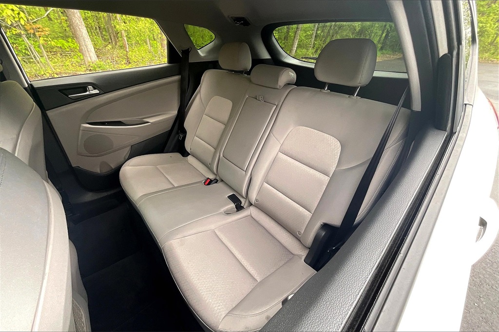 2018 Hyundai Tucson SE - Photo 25