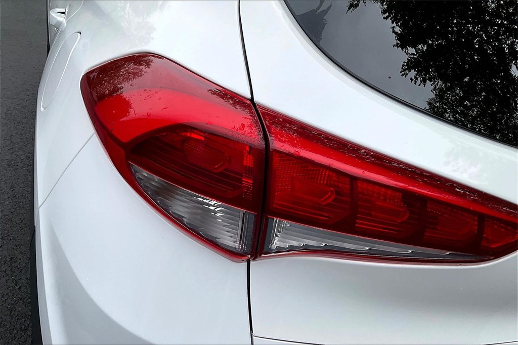 2018 Hyundai Tucson SE - Photo 31