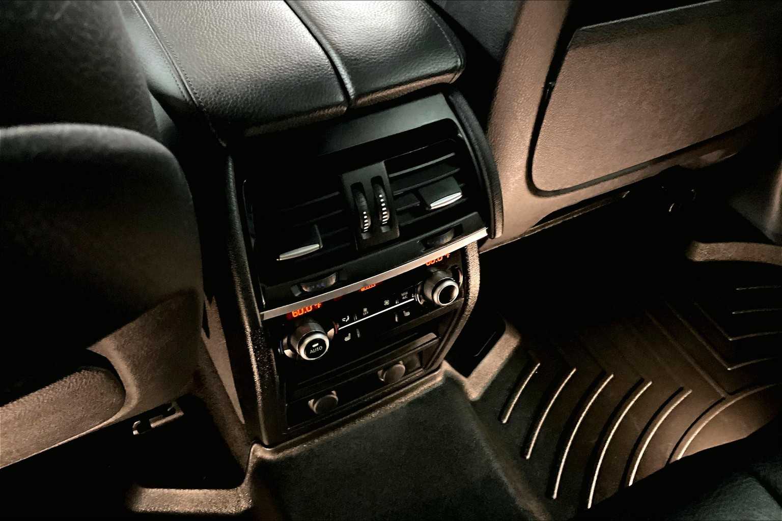 2017 BMW X5 xDrive35i - Photo 28