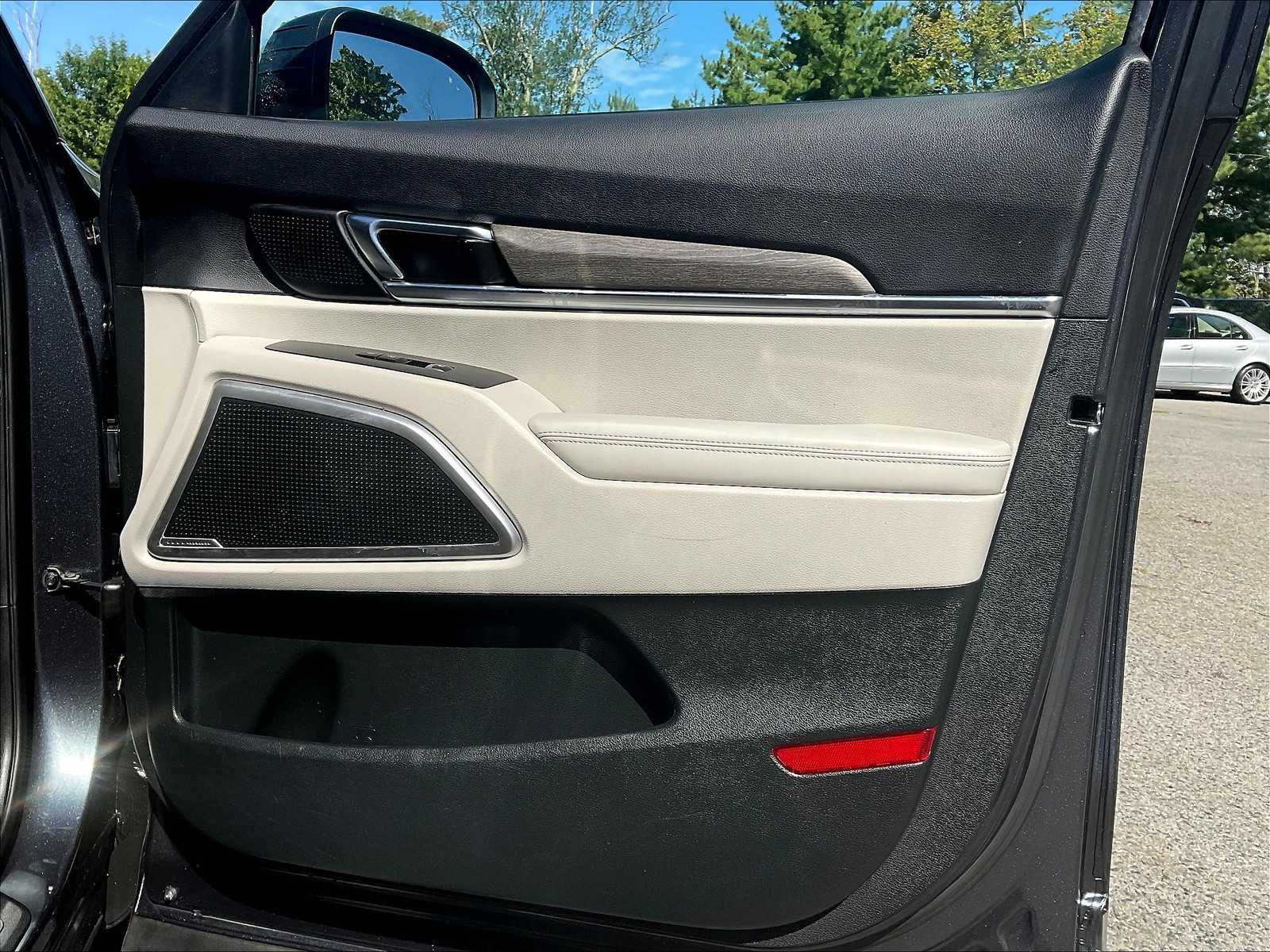2022 Kia Telluride EX - Photo 11