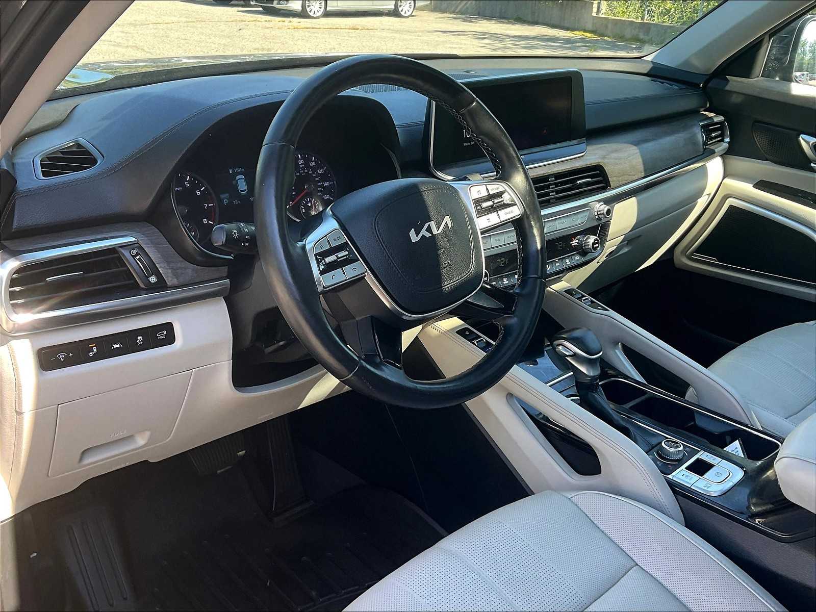 2022 Kia Telluride EX - Photo 7