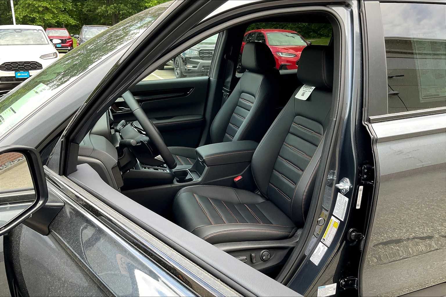2026 Honda CR-V Hybrid Sport Touring - Photo 11