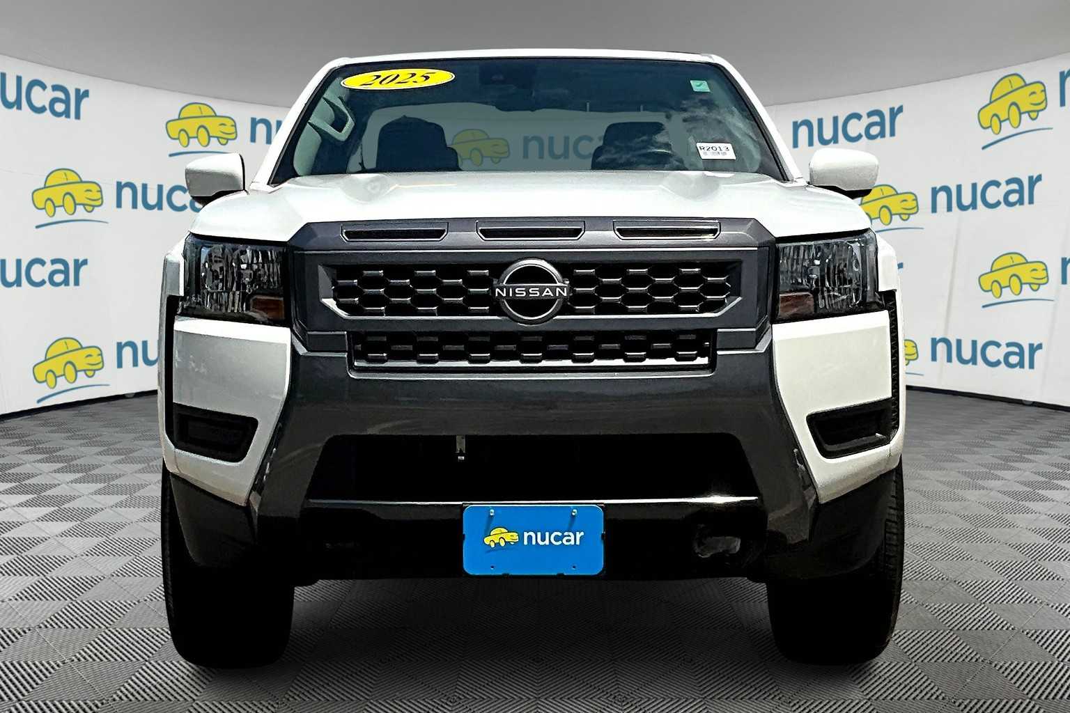 2025 Nissan Frontier SV - Photo 2