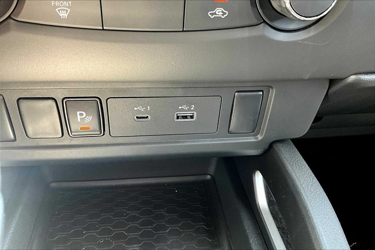 2025 Nissan Frontier SV - Photo 25