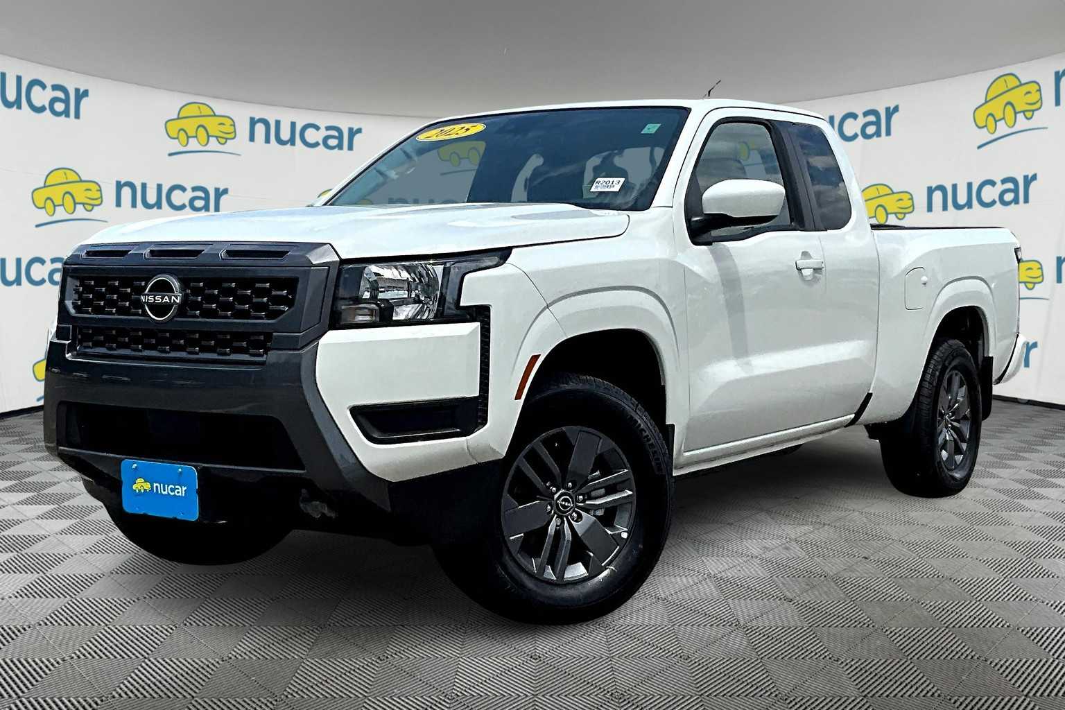 2025 Nissan Frontier SV - Photo 3