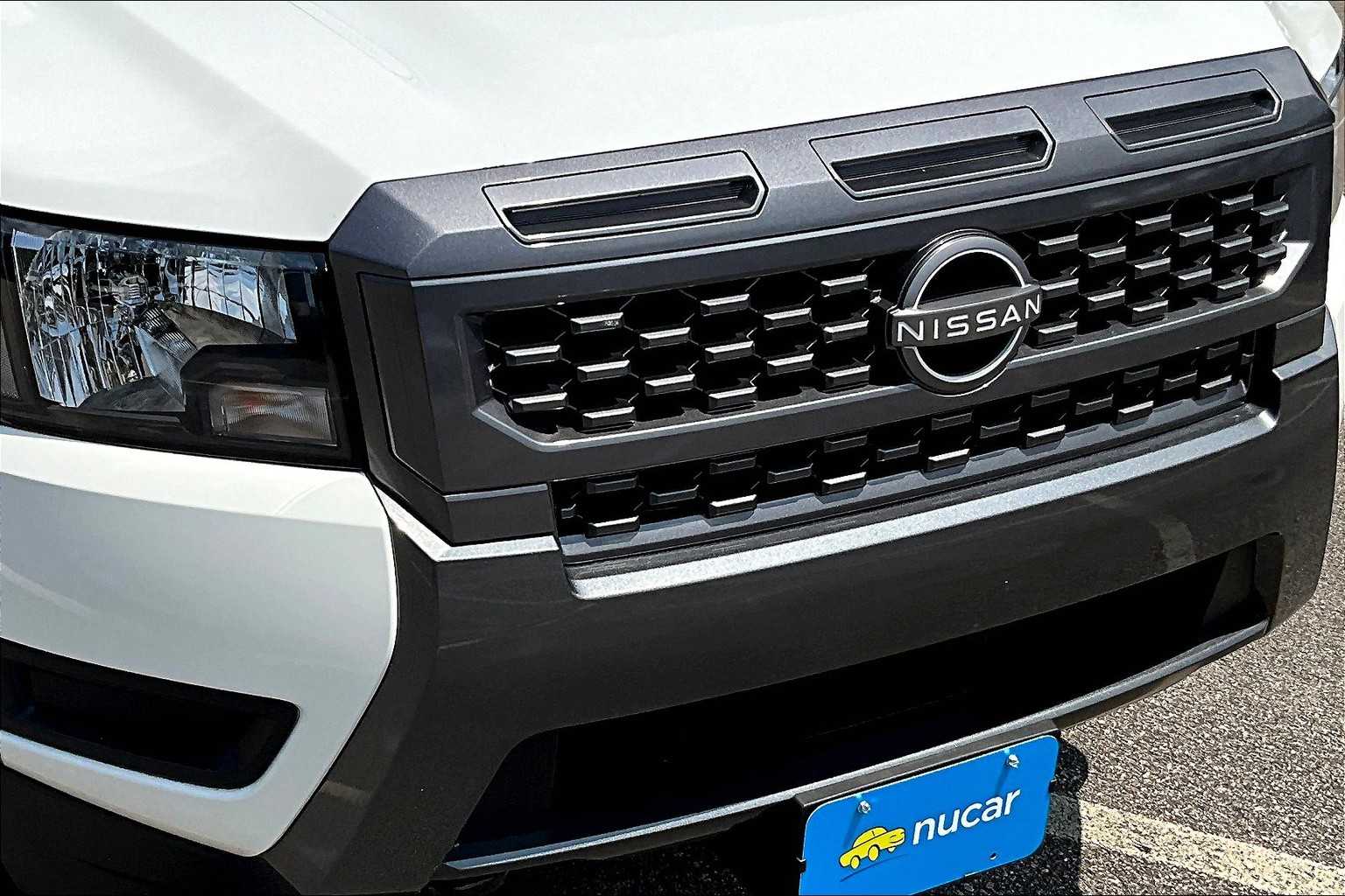 2025 Nissan Frontier SV - Photo 31