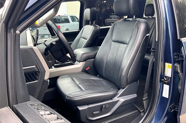 2020 Ford F-350SD Lariat - Photo 21