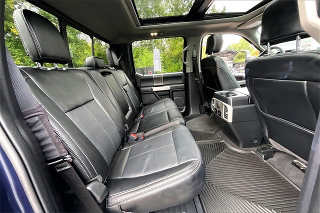 2020 Ford F-350SD Lariat - Photo 23