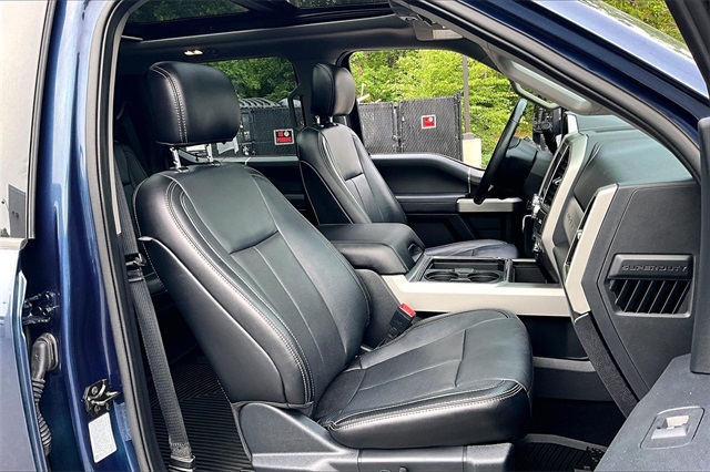 2020 Ford F-350SD Lariat - Photo 7