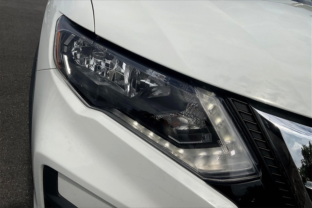 2020 Nissan Rogue S - Photo 30