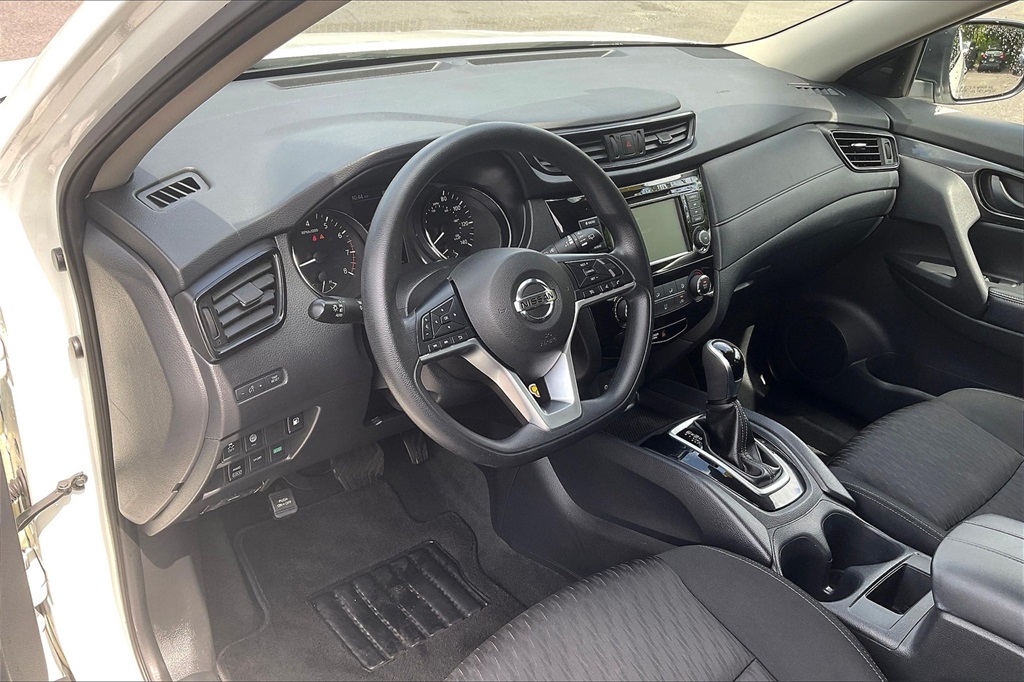 2020 Nissan Rogue S - Photo 8