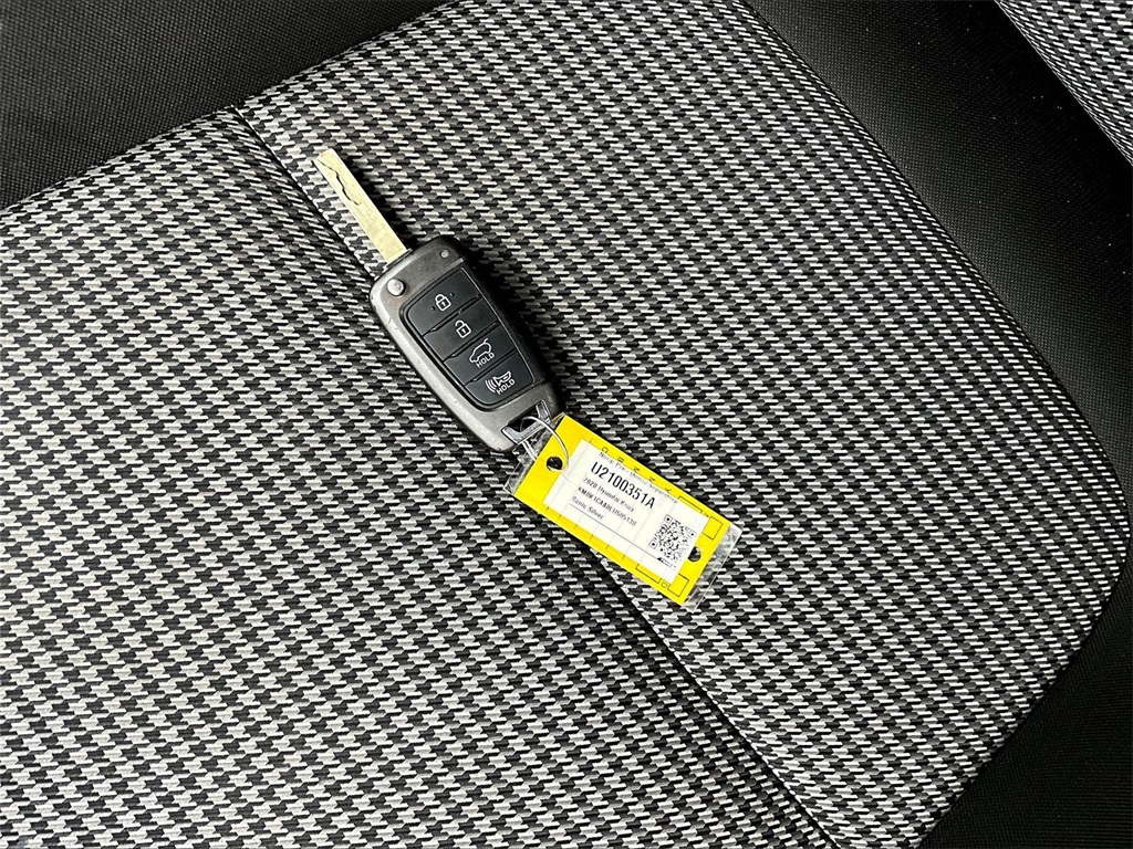 2020 Hyundai Kona SE - Photo 27