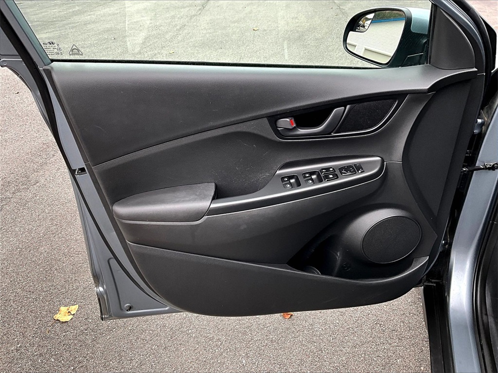 2020 Hyundai Kona SE - Photo 9