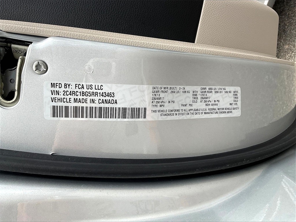 2024 Chrysler Pacifica Touring L - Photo 30