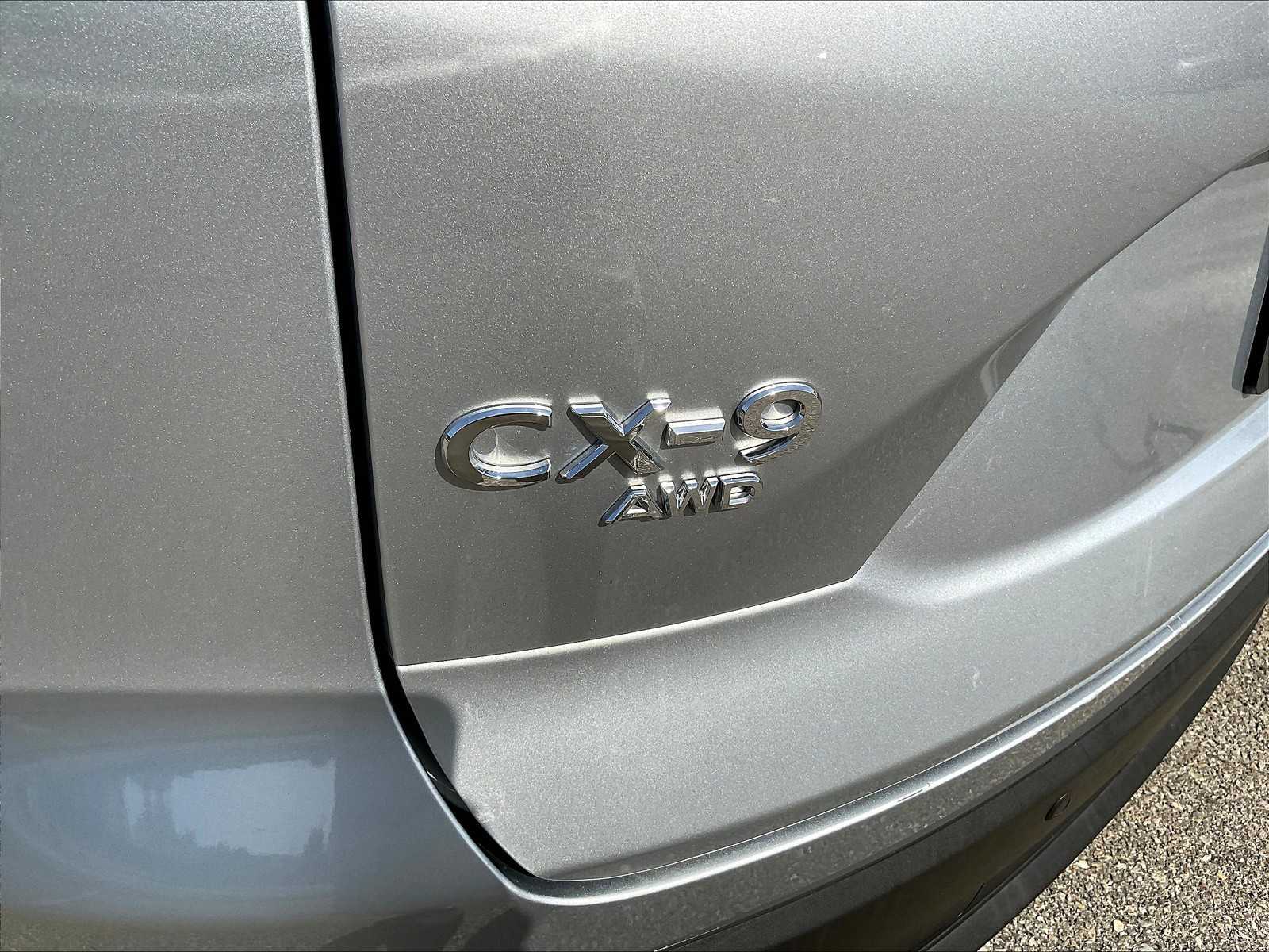 2022 Mazda CX-9 Touring - Photo 28