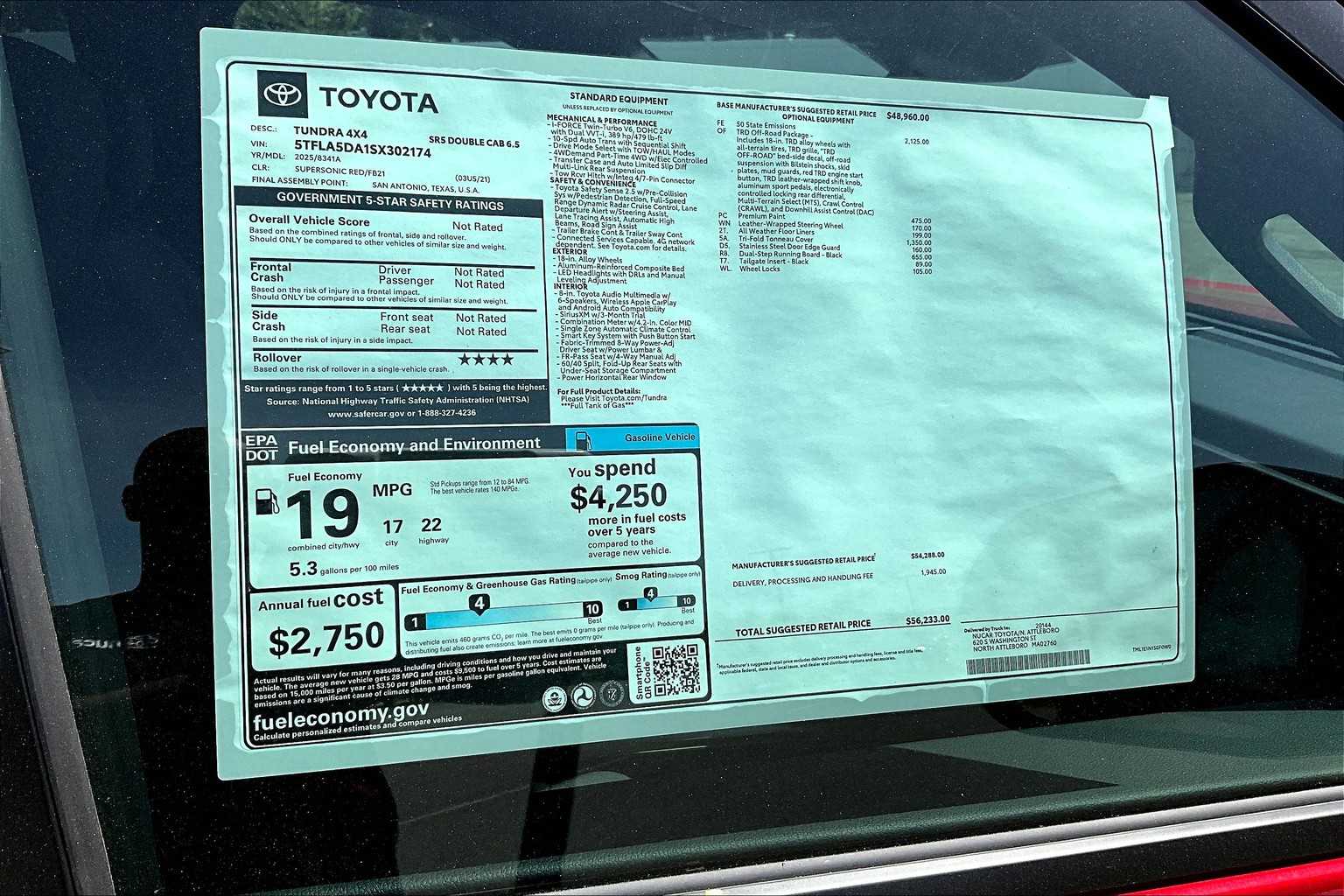 2025 Toyota Tundra SR5 - Photo 18