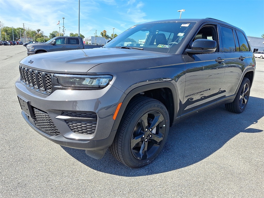 2025 Jeep Grand Cherokee Altitude X - Photo 2