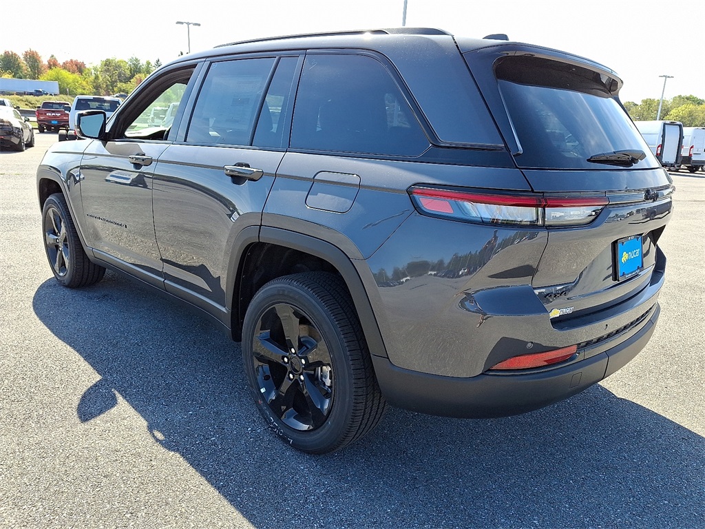 2025 Jeep Grand Cherokee Altitude X - Photo 3