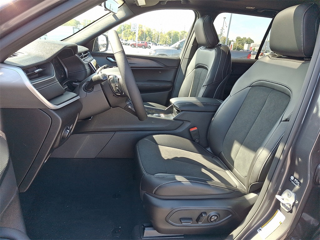 2025 Jeep Grand Cherokee Altitude X - Photo 9